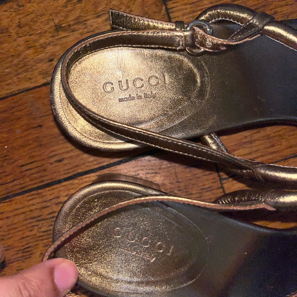 Gold sling back GUCCI sandals 👡 - Picture 8 of 10